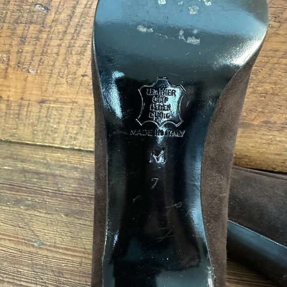 Yves Saint Laurent YSL Classic Brown Suede Pump Heels Size 7 - Picture 9 of 11